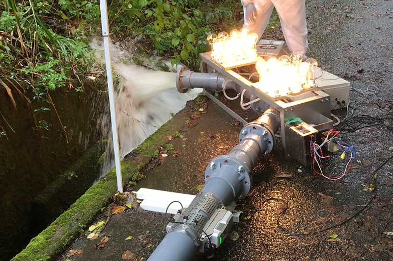 極小水路でも発電！ 農業用水を利活用する「ナノ水力発電」の実証実験スタート | EMIRA