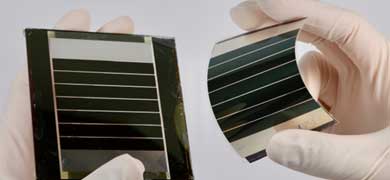ペロブスカイト太陽電池の発電効率を高める新材料を京都大学らの研究Gが開発！